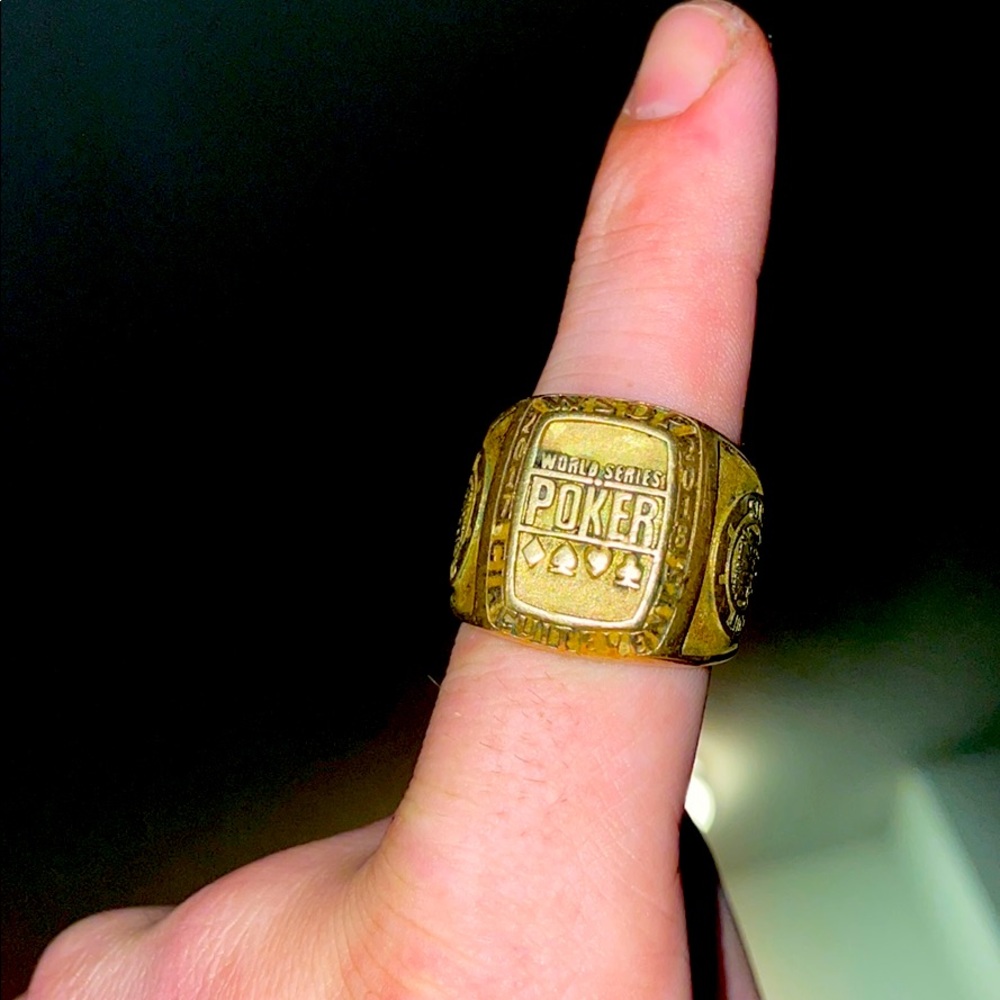 2017 2018 World Series of Poker 18 K Gold 28 gram